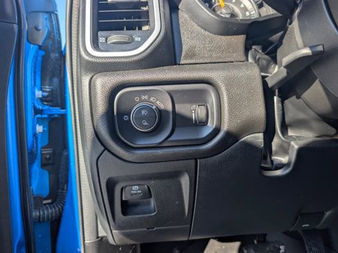 Used 2022 RAM 1500 Big Horn w/ Trailer Tow Group image 32