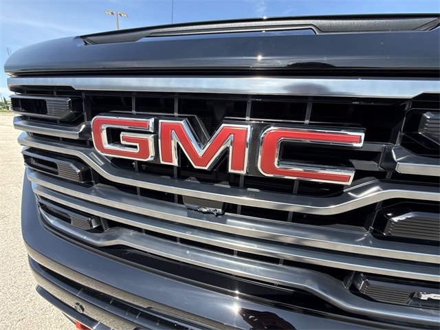 Used 2025 GMC Sierra 1500 AT4 w/ AT4 Premium Package AWD/4WD image 31