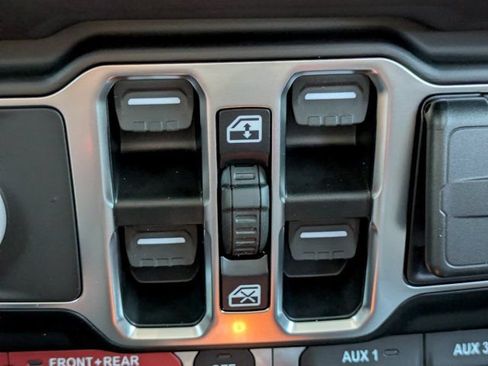 New 2026 Jeep Gladiator Rubicon AWD/4WD image 23