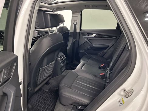 Used 2018 Audi Q5 2.0T Premium Plus w/ Premium Plus Package AWD/4WD image 21
