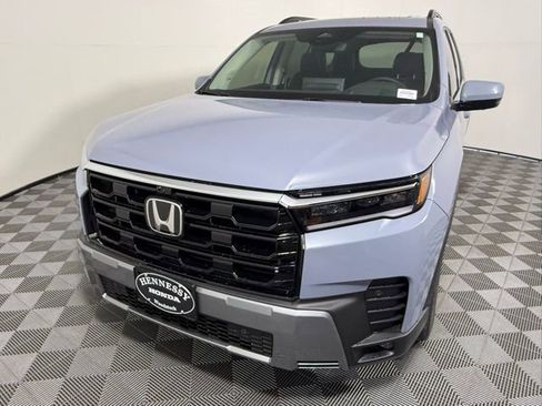 New 2026 Honda Pilot Elite image 2