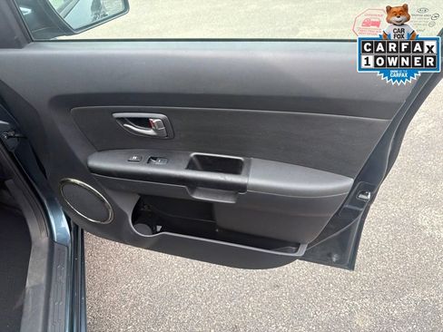 Used 2011 Kia Soul + w/ Audio Pkg FWD image 20