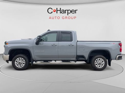 Used 2024 Chevrolet Silverado 2500 LT w/ Convenience Package AWD/4WD image 6