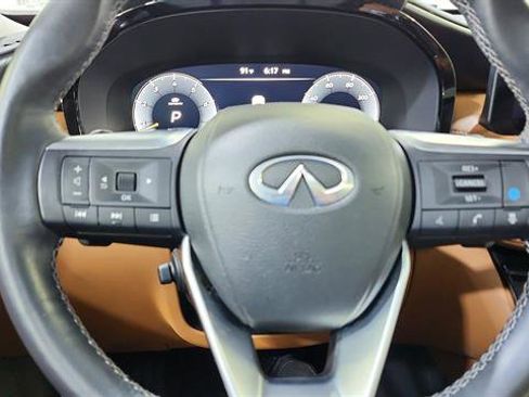 Used 2023 INFINITI QX60 Sensory w/ Vision Package AWD/4WD image 16
