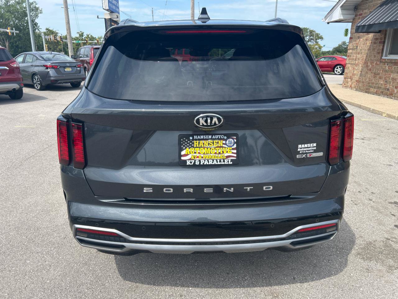 Used 2021 Kia Sorento EX w/ Panoramic Sunroof Package FWD image 6