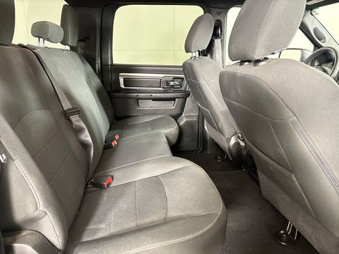 Used 2024 RAM 1500 Warlock AWD/4WD image 17