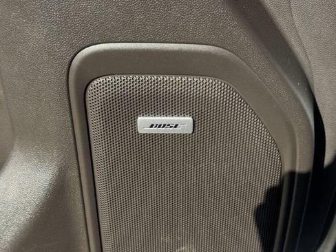 Used 2021 GMC Sierra 1500 SLT AWD/4WD image 27