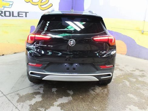 Used 2023 Buick Encore GX Essence image 7