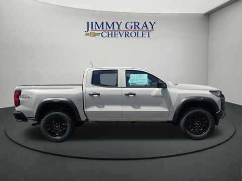 New 2026 Chevrolet Colorado Trail Boss AWD/4WD image 6