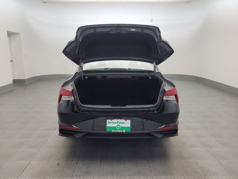 Used 2023 Hyundai Elantra SEL FWD image 29