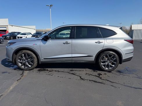Used 2023 Acura MDX A-Spec image 10