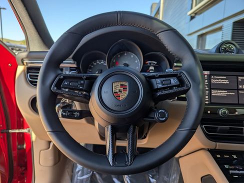 New 2026 Porsche Macan S image 14