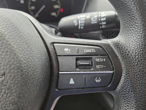 Used 2024 Honda HR-V LX image 24