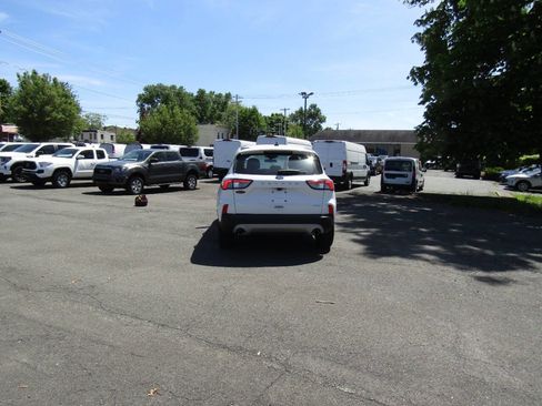 Used 2022 Ford Escape S AWD/4WD image 5