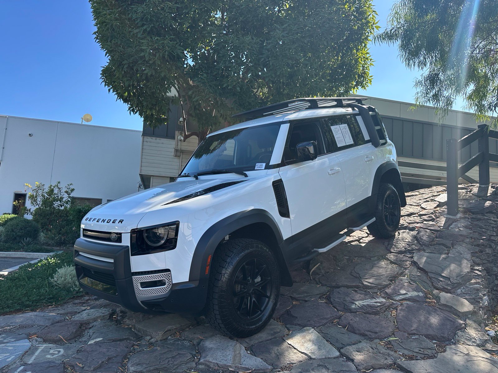 Used 2023 Land Rover Defender 110 S AWD/4WD image 28