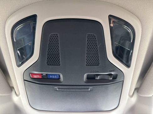 Certified 2022 Subaru Outback Premium image 19