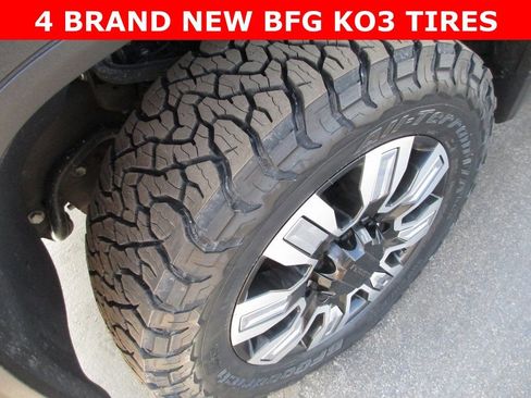 Used 2024 GMC Sierra 2500 Denali w/ Max Trailering Package image 3