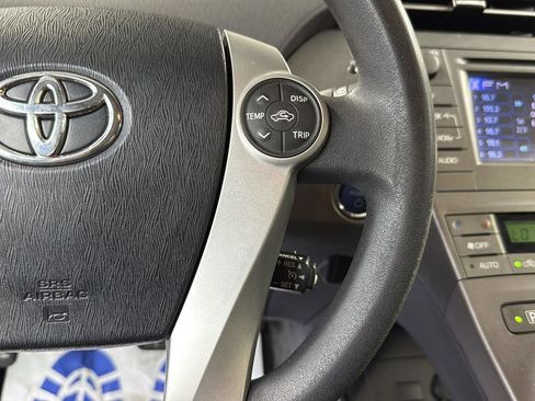 Used 2015 Toyota Prius Two image 16