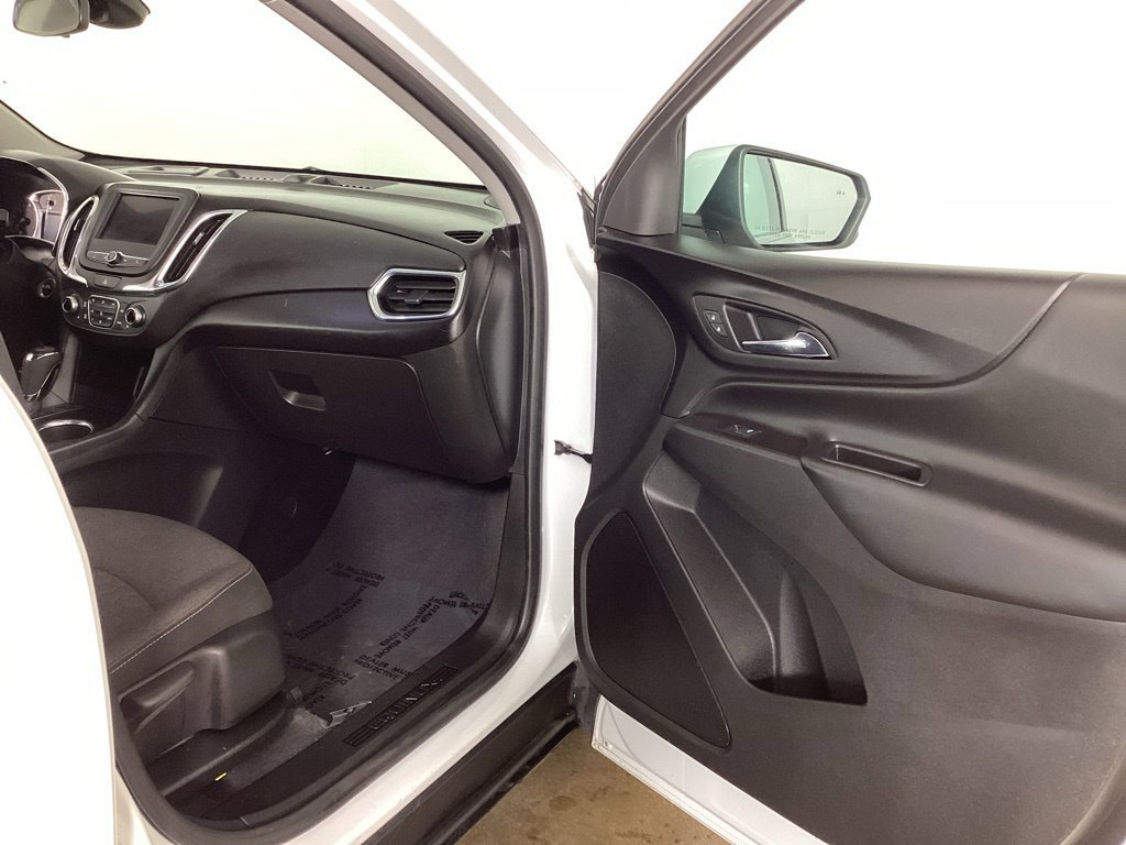 Used 2020 Chevrolet Equinox LT AWD/4WD image 22