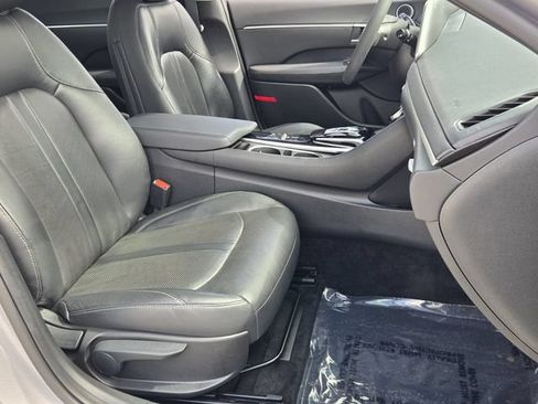 Used 2023 Hyundai Sonata SEL w/ Preferred Accessory Package FWD image 15
