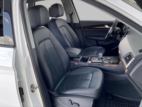 Used 2018 Audi Q5 2.0T Premium AWD/4WD image 8