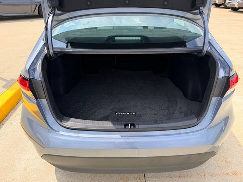 Used 2023 Toyota Corolla LE w/ Carpet Mat Package (TMS) FWD image 24