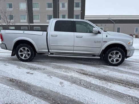 Used 2016 RAM 1500 Laramie w/ Convenience Group image 11