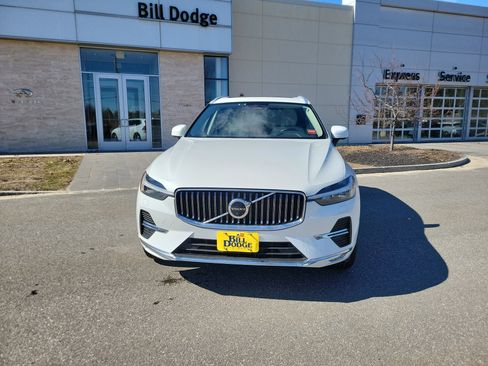 Used 2023 Volvo XC60 B5 Plus w/ Climate Package image 10