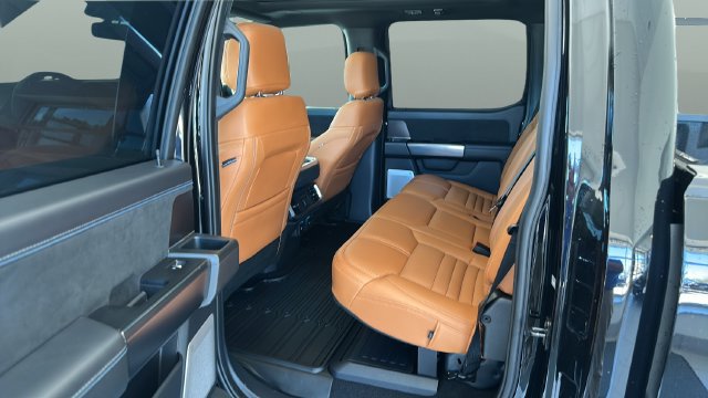 Used 2025 Ford F150 Platinum AWD/4WD image 17