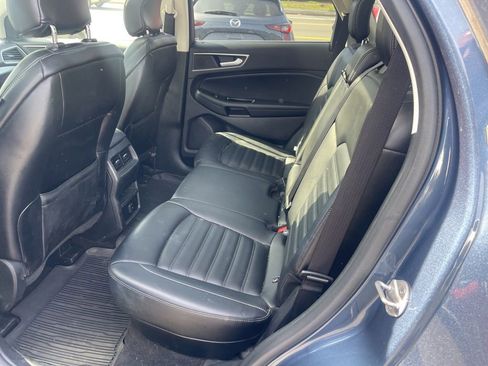 Used 2019 Ford Edge SEL w/ Equipment Group 201A AWD/4WD image 22