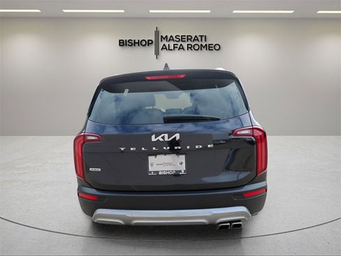 Used 2022 Kia Telluride SX w/ SX Prestige Package image 6