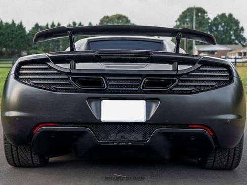 Used 2013 McLaren MP4-12C Spider RWD image 17