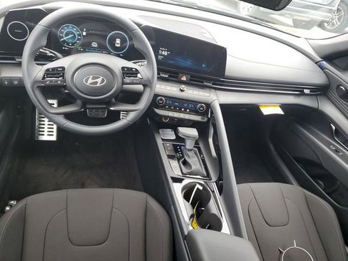 New 2026 Hyundai Elantra Sport FWD image 9