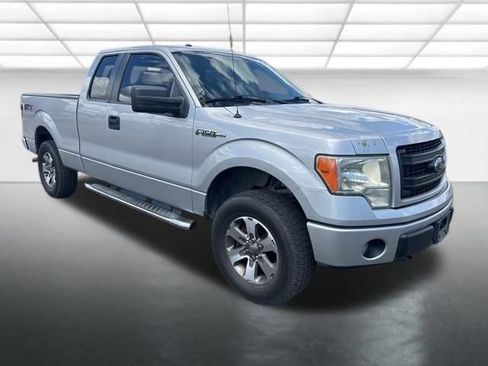 Used 2014 Ford F150 STX w/ Equipment Group 201A Mid AWD/4WD image 3