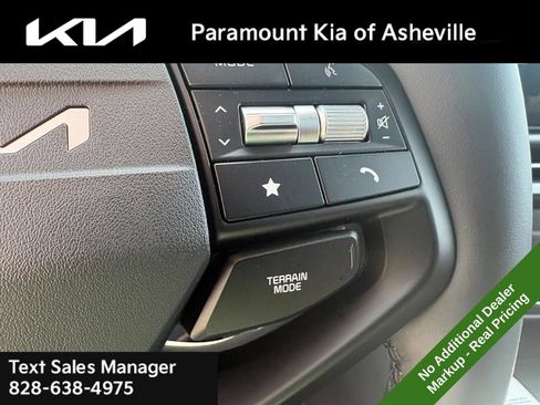 New 2026 Kia Sportage EX w/ EX Panoramic Sunroof Package AWD/4WD image 12