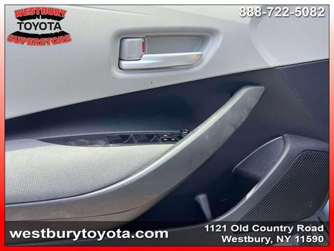 Used 2021 Toyota Corolla LE FWD image 19