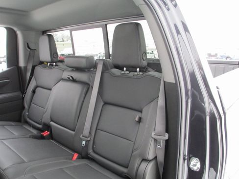 New 2026 GMC Sierra 1500 SLT w/ SLT Convenience Package image 14