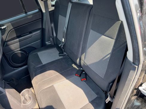 Used 2013 Jeep Compass Sport FWD image 13