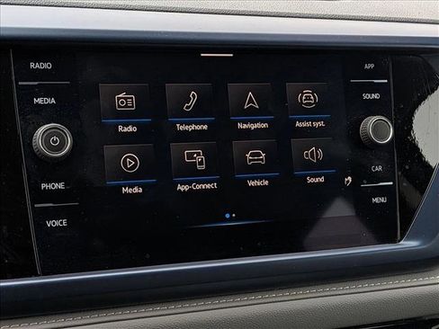 Used 2024 Volkswagen Taos SE image 10