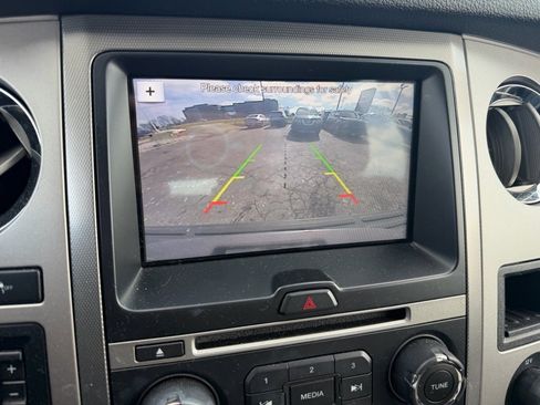 Used 2017 Ford Expedition XLT w/ Equipment Group 202A image 10