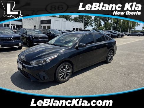Certified 2023 Kia Forte LXS FWD image 1