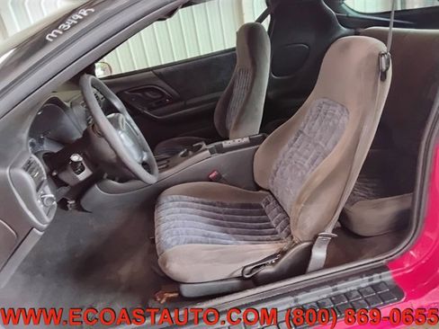 Used 2002 Chevrolet Camaro LT w/ Preferred Equipment Group 1 image 10