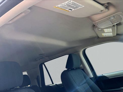 Used 2024 Ford Expedition Max XLT RWD image 14