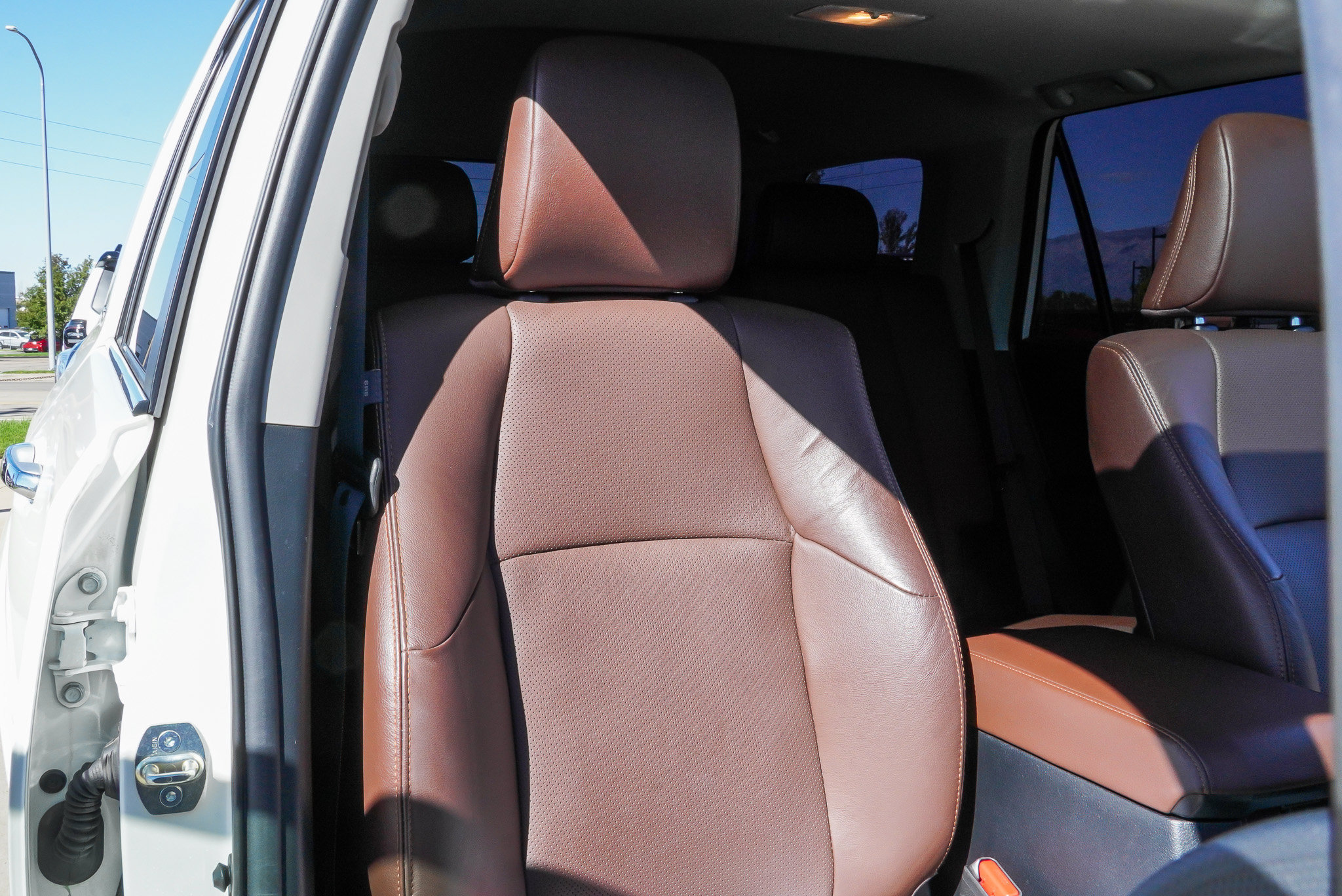 Certified 2022 Toyota 4Runner Limited AWD/4WD image 26