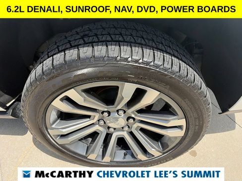 Used 2018 GMC Yukon Denali w/ Denali Ultimate Package AWD/4WD image 28