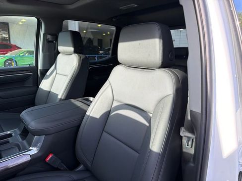 New 2026 Chevrolet Silverado 1500 LTZ w/ LTZ Premium Package AWD/4WD image 20