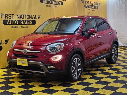 Used 2017 FIAT 500X Trekking image 7