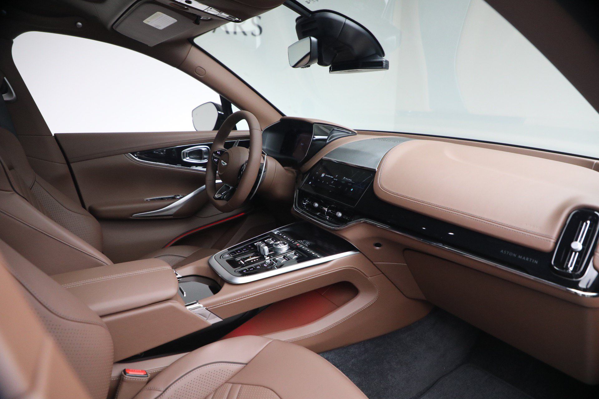Used 2026 Aston Martin DBX 707 AWD/4WD image 19
