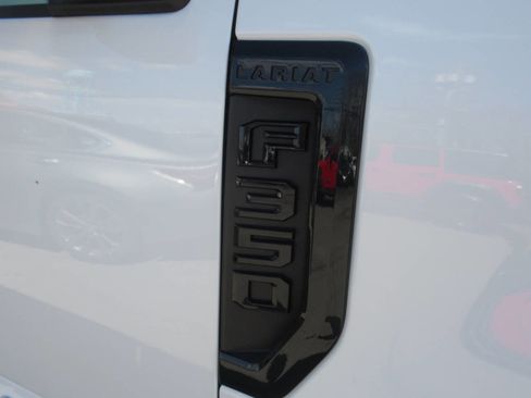 Used 2022 Ford F350 Lariat w/ Tremor Off-Road Package image 6