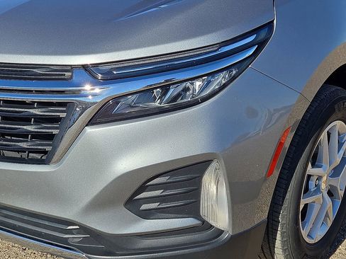 Used 2023 Chevrolet Equinox LT image 10